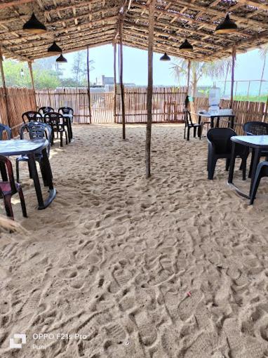 The Ocean View Hotel Ullāl Exterior photo